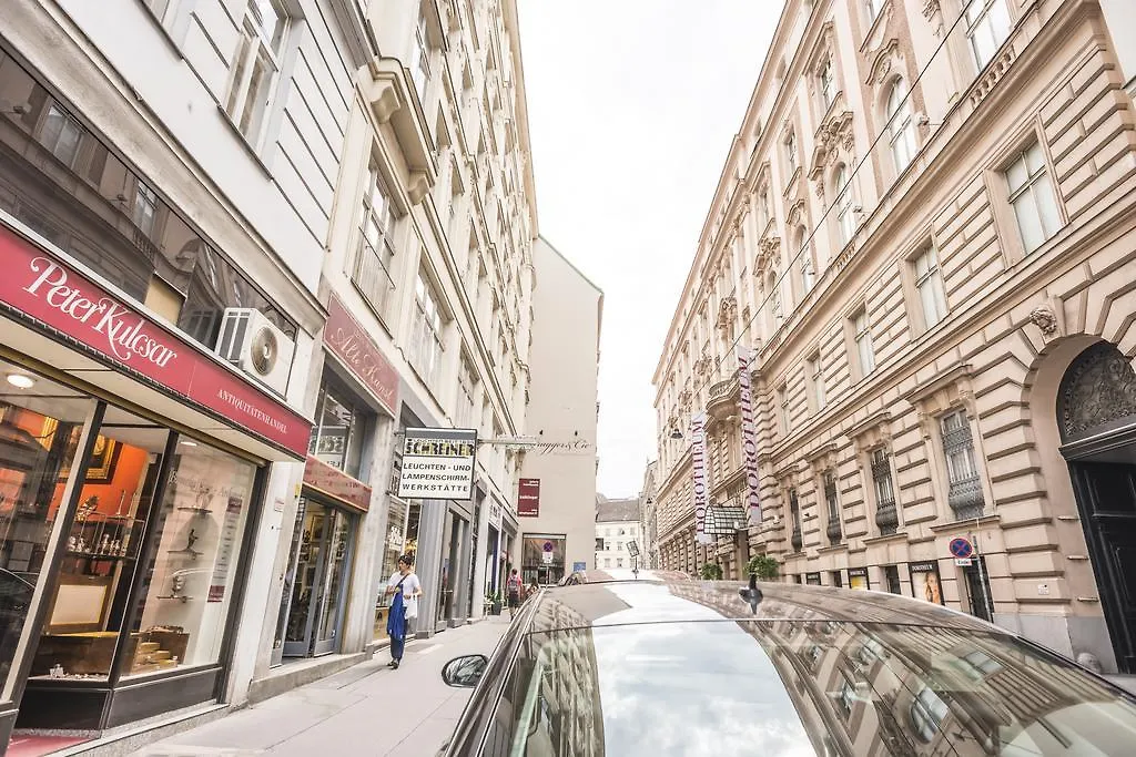 Apartment Penthouse Stephansplatz By Welcome2Vienna Austria